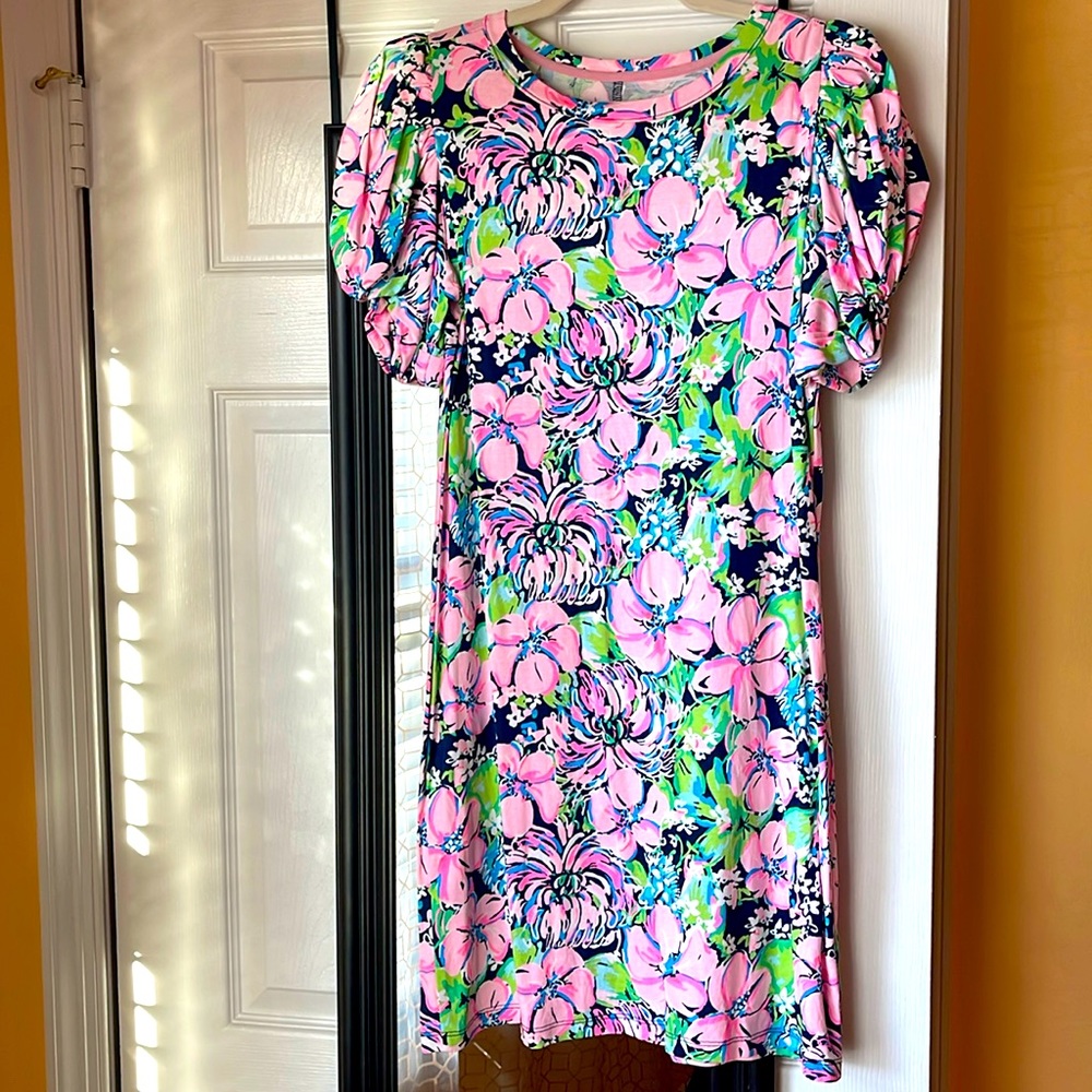Lilly Pulitzer tshirt dress Size small